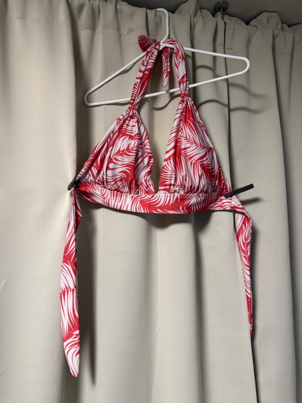 Coco Reef Coral and White Leaf-Print Halter Bikini Top - Women Swim